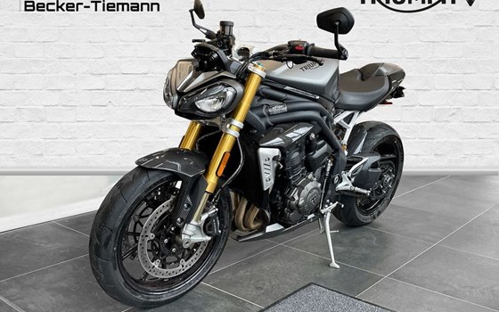 Gebrauchtmotorrad Triumph Speed Triple 1200 RS - Bild 1