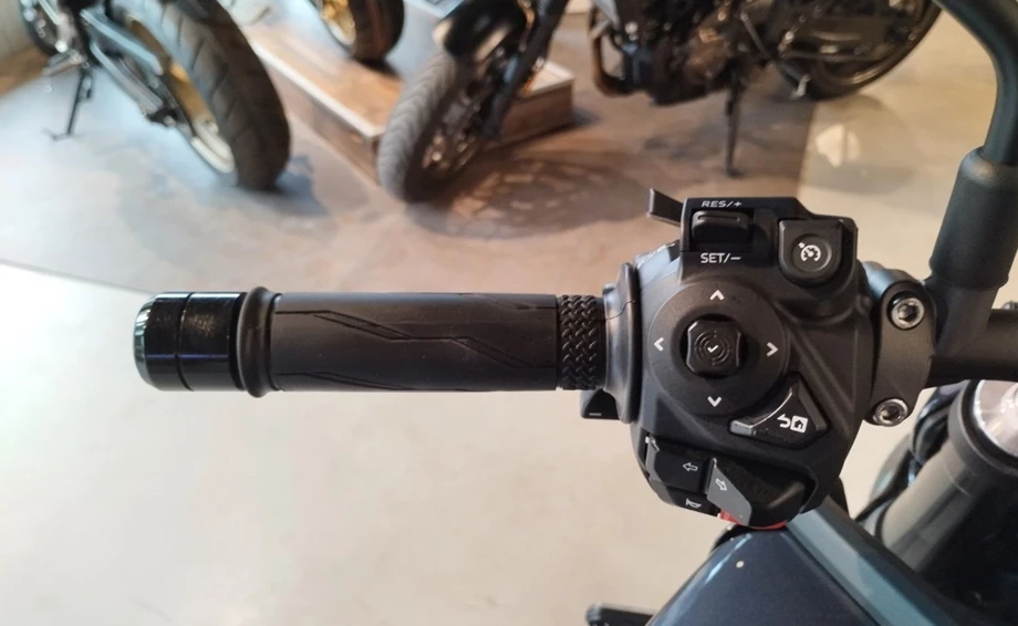 Angebot Yamaha MT-09 Y-AMT Bild 14: Angebot Yamaha MT-09 Y-AMT