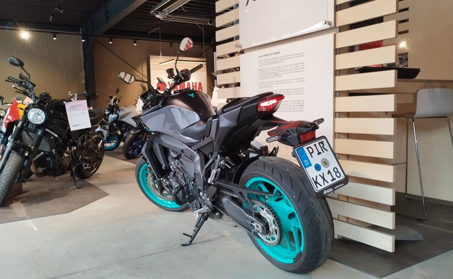 Angebot Yamaha MT-09 Y-AMT Bild 3: Angebot Yamaha MT-09 Y-AMT