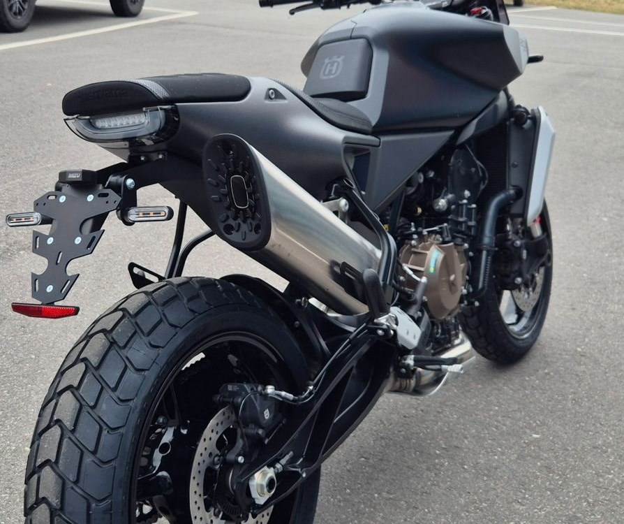 Angebot Husqvarna Svartpilen 801