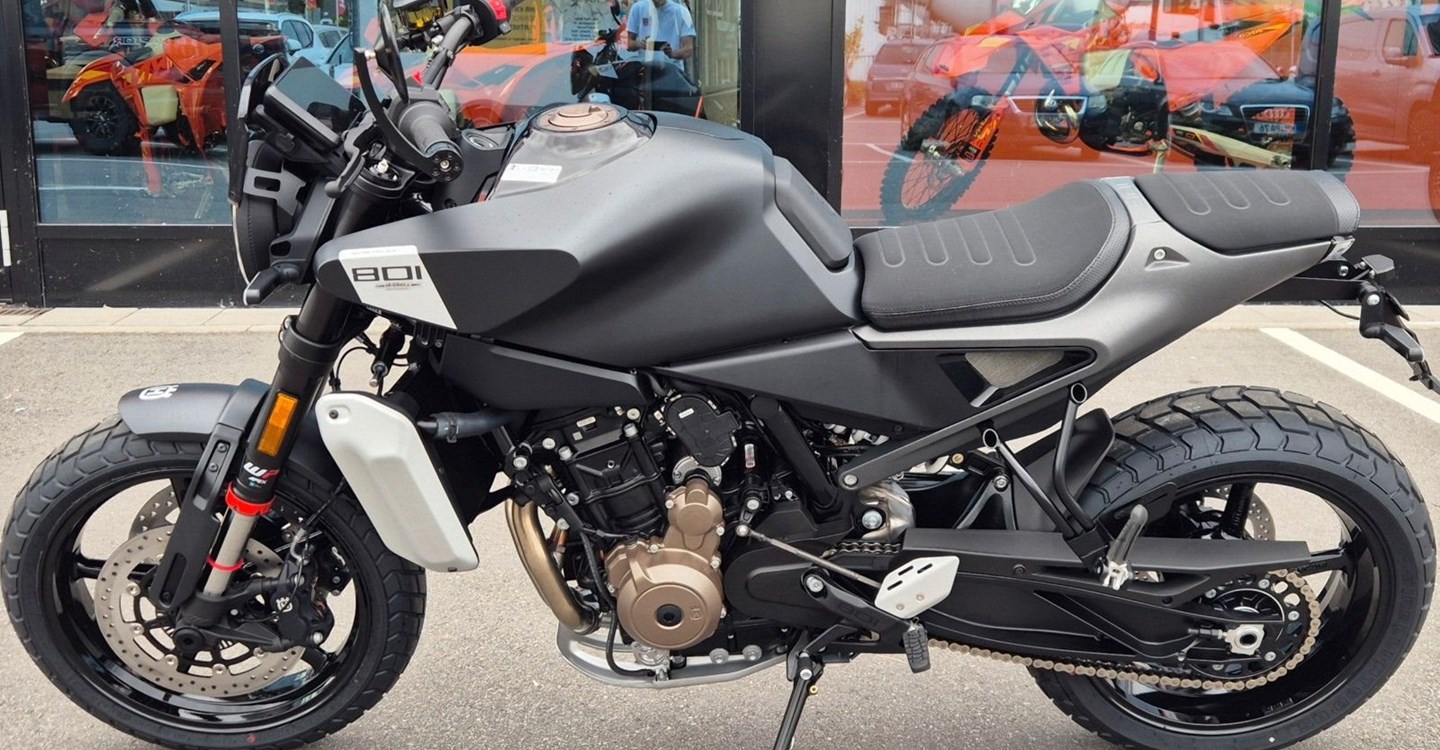 Angebot Husqvarna Svartpilen 801