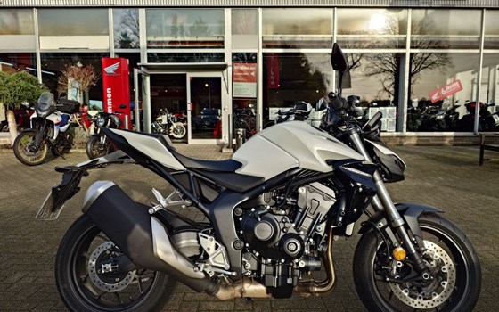 Gebrauchtmotorrad Honda CB1000 Hornet - Bild 1