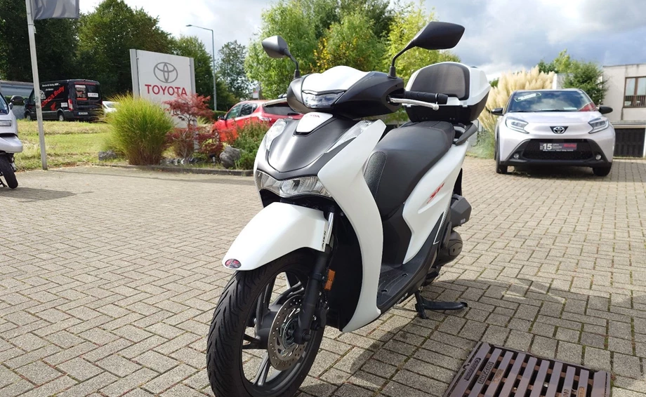 Angebot Honda SH125i Bild 3: Angebot Honda SH125i