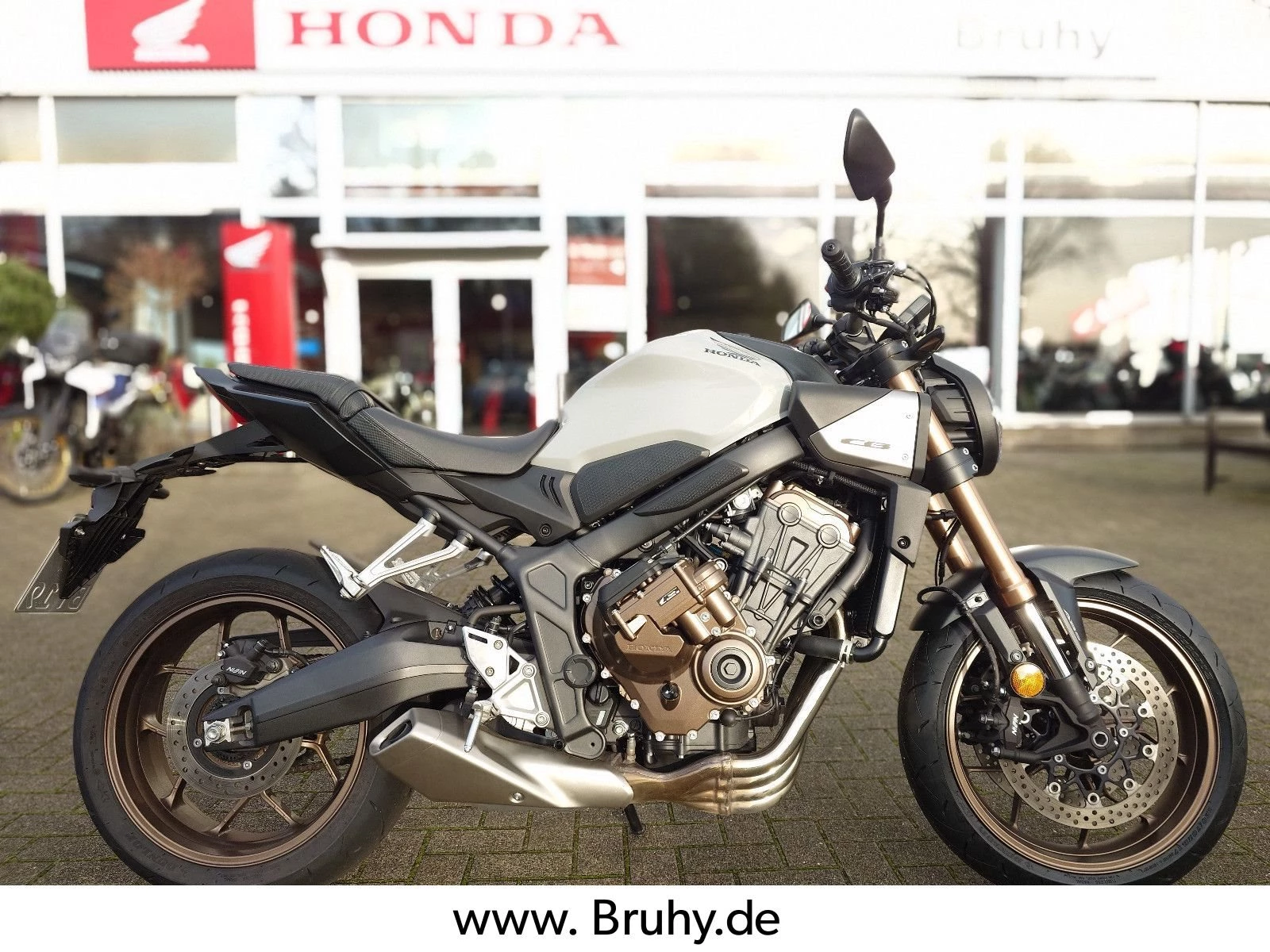 Honda CB650R E-Clutch