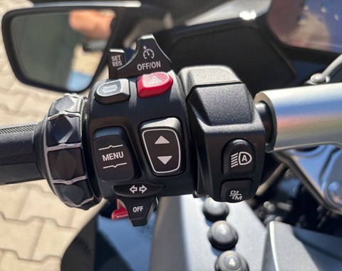 zum Vergrössern bitte anklicken!