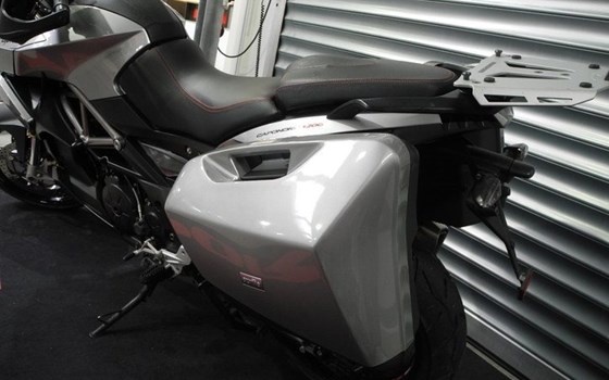 Gebrauchtmotorrad Aprilia Caponord 1200 ABS Travelpack - Bild 3