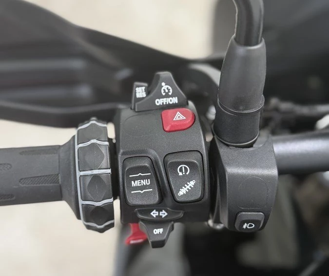 Angebot BMW S 1000 XR Bild 7: Angebot BMW S 1000 XR