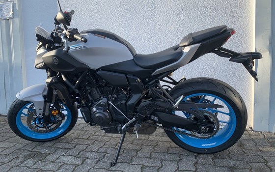 Gebrauchtmotorrad Yamaha MT-07 35kW - Bild 9