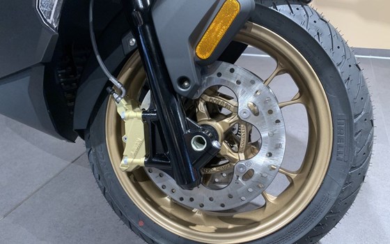 Gebrauchtmotorrad BMW C 400 GT - Bild 4