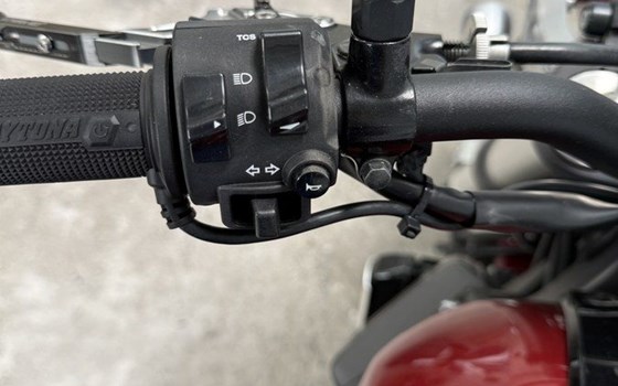 Gebrauchtmotorrad Yamaha XSR900 - Bild 8