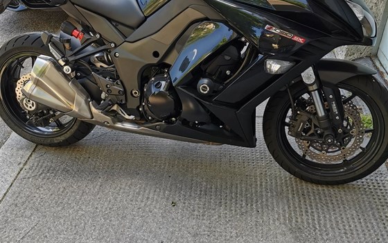 Gebrauchtmotorrad Kawasaki Ninja 1000SX - Bild 3 Gebrauchtmotorrad Kawasaki Ninja 1000SX - Bild 3