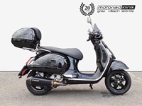 Gebrauchtmotorrad Vespa GTS 300 hpe Super Tech Teilzahlung €59 mit Garantie