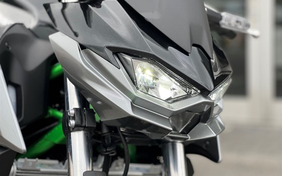 Gebrauchtmotorrad Kawasaki Z 500 SE - Bild 6