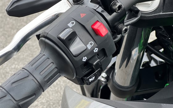 Gebrauchtmotorrad Kawasaki Z 500 SE - Bild 7