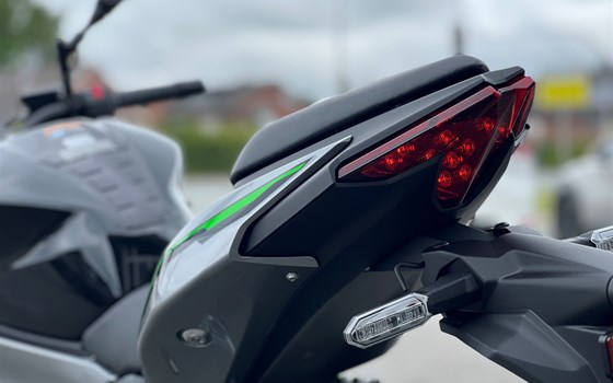 Gebrauchtmotorrad Kawasaki Z 500 SE - Bild 4