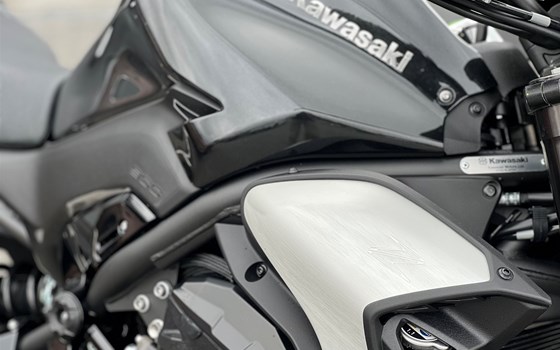 Gebrauchtmotorrad Kawasaki Z900 70kW - Bild 4