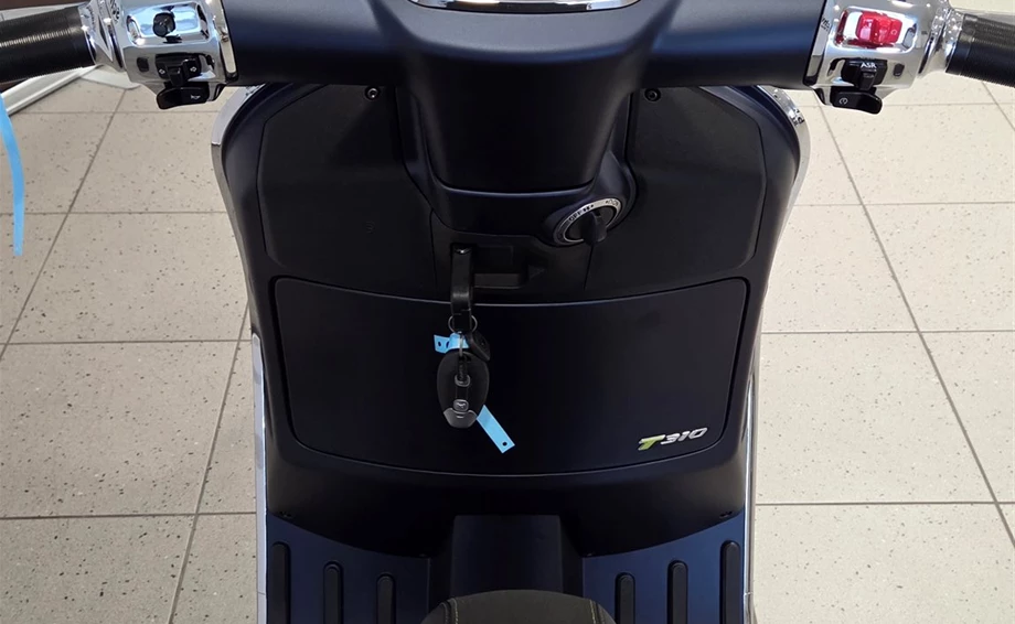 Angebot Vespa GTS 310 SuperTech Bild 3: Angebot Vespa GTS 310 SuperTech