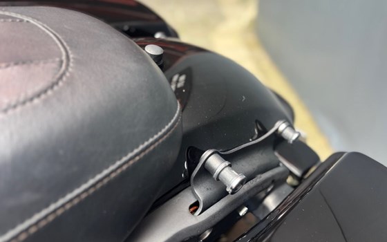 Gebrauchtmotorrad Harley-Davidson Touring Road Glide Special FLTRXS - Bild 9 Gebrauchtmotorrad Harley-Davidson Touring Road Glide Special FLTRXS - Bild 9