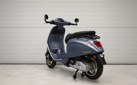 Neufahrzeug Vespa Primavera 125 Officina 8 - Bild 6