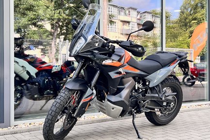 KTM 890 Adventure