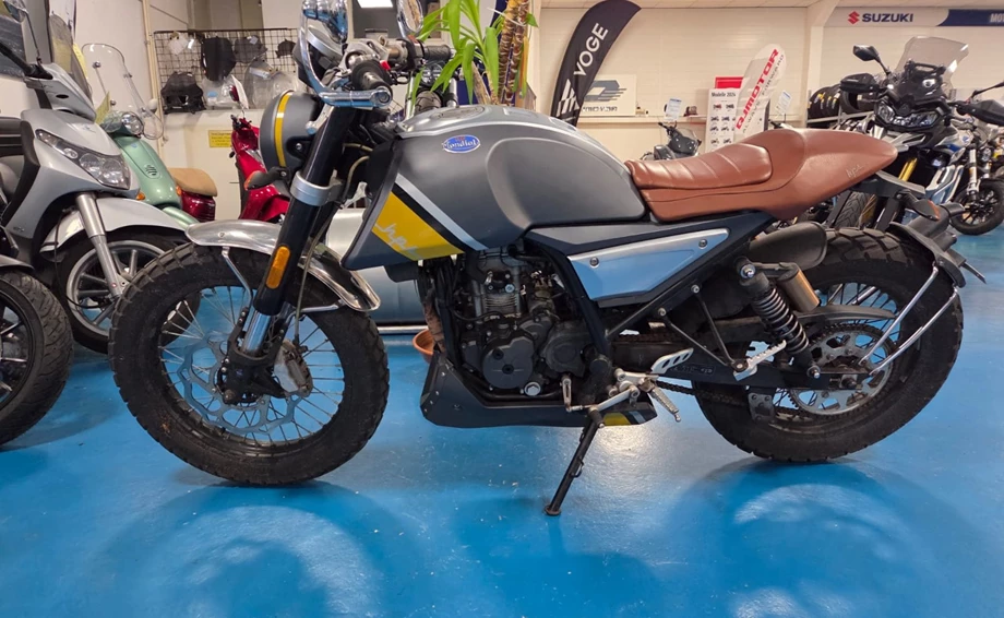 Angebot FB Mondial HPS 125i Bild 7: Angebot FB Mondial HPS 125i