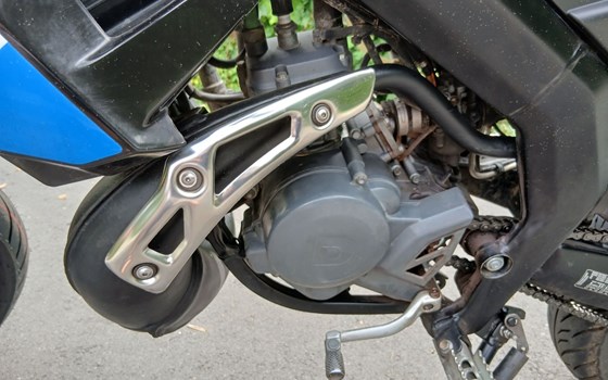 Gebrauchtmotorrad Derbi Senda DRD X-Treme 50 SM - Bild 11 Gebrauchtmotorrad Derbi Senda DRD X-Treme 50 SM - Bild 11