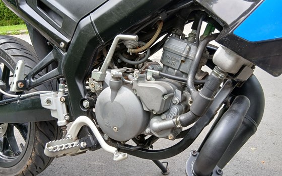 Gebrauchtmotorrad Derbi Senda DRD X-Treme 50 SM - Bild 7 Gebrauchtmotorrad Derbi Senda DRD X-Treme 50 SM - Bild 7