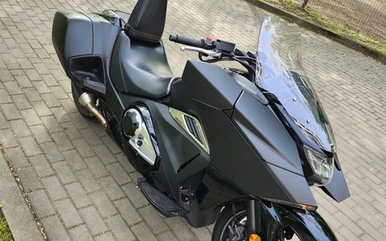 Gebrauchtmotorrad Honda NM4 Vultus - Bild 12 Gebrauchtmotorrad Honda NM4 Vultus - Bild 12