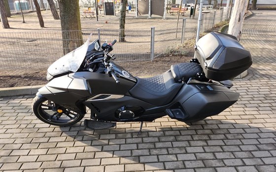 Gebrauchtmotorrad Honda NM4 Vultus - Bild 3 Gebrauchtmotorrad Honda NM4 Vultus - Bild 3