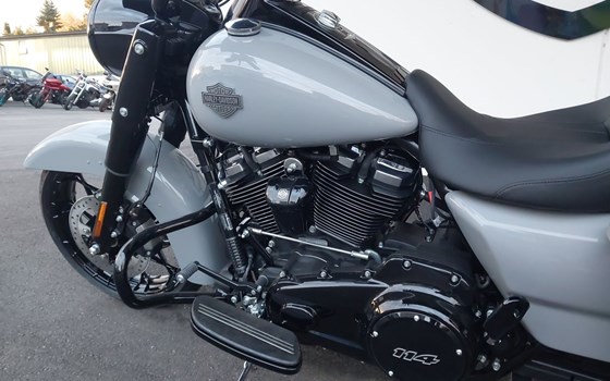 Neufahrzeug Harley-Davidson Touring Road King Special FLHRXS - Bild 12