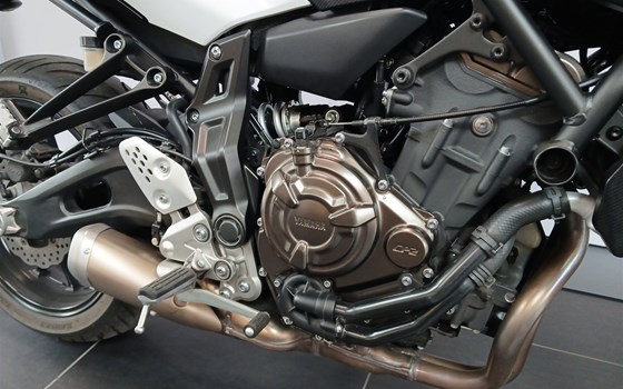 Gebrauchtmotorrad Yamaha MT-07 - Bild 9 Gebrauchtmotorrad Yamaha MT-07 - Bild 9