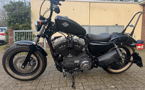 Gebrauchtmotorrad Harley-Davidson Sportster XL 1200X Forty-Eight - Bild 1 Gebrauchtmotorrad Harley-Davidson Sportster XL 1200X Forty-Eight - Bild 1