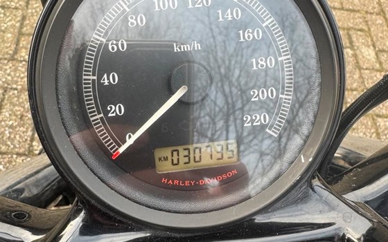 Gebrauchtmotorrad Harley-Davidson Sportster XL 1200X Forty-Eight - Bild 7 Gebrauchtmotorrad Harley-Davidson Sportster XL 1200X Forty-Eight - Bild 7