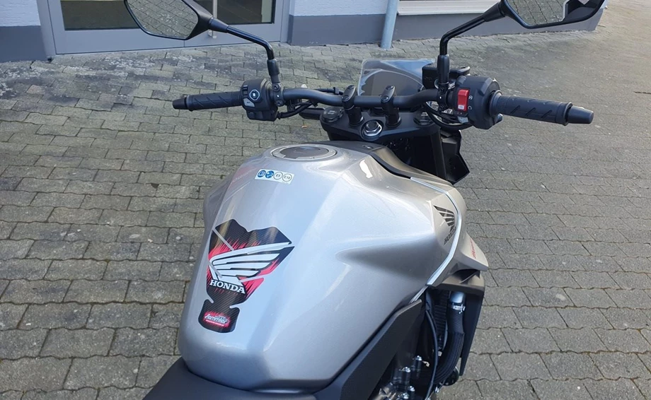 Angebot Honda CB750 Hornet Bild 9: Angebot Honda CB750 Hornet