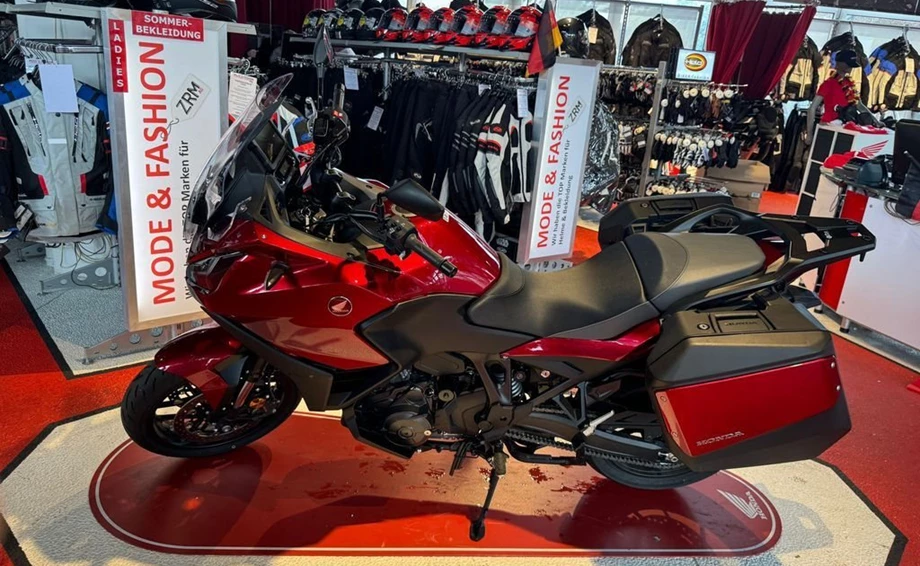 Offer Honda NT1100 Bild 4: Offer Honda NT1100