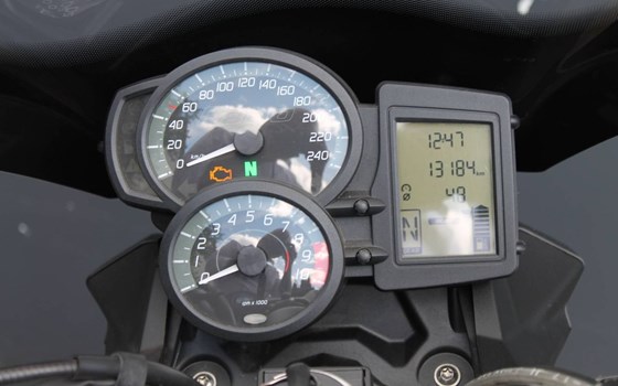 Gebrauchtmotorrad BMW F 800 R - Bild 7