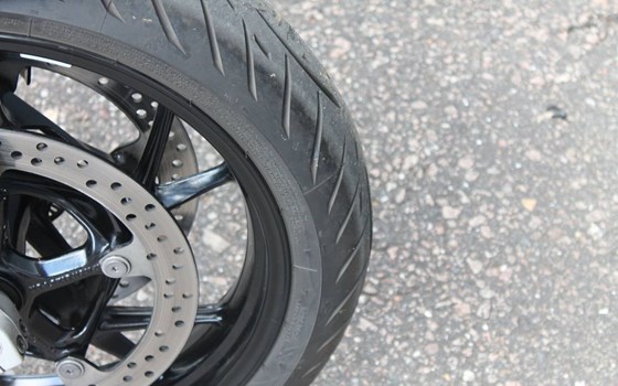 Gebrauchtmotorrad BMW F 800 R - Bild 9