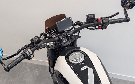 Neufahrzeug Ducati Scrambler 10° Anniversario Rizoma Edition - Bild 5