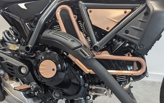Neufahrzeug Ducati Scrambler 10° Anniversario Rizoma Edition - Bild 9