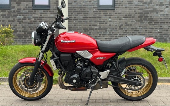 Gebrauchtmotorrad Kawasaki Z650 RS - Bild 4