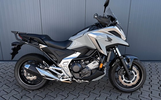 Gebrauchtmotorrad Honda NC750X - Bild 1