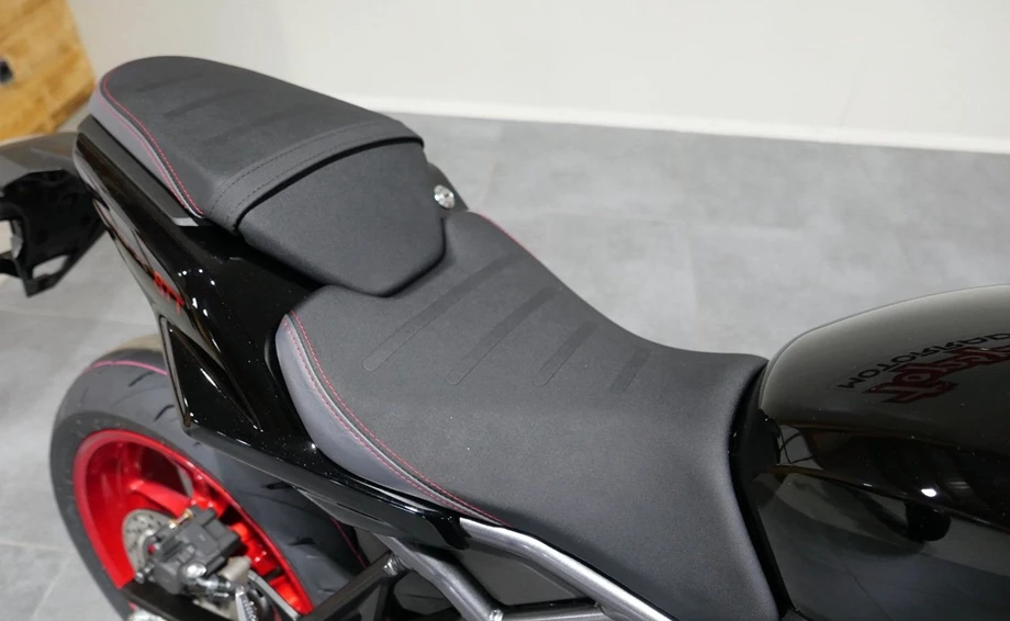 Angebot Suzuki GSX-8TT Bild 8: Angebot Suzuki GSX-8TT