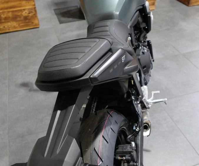 Angebot Suzuki GSX-8T Bild 14: Angebot Suzuki GSX-8T
