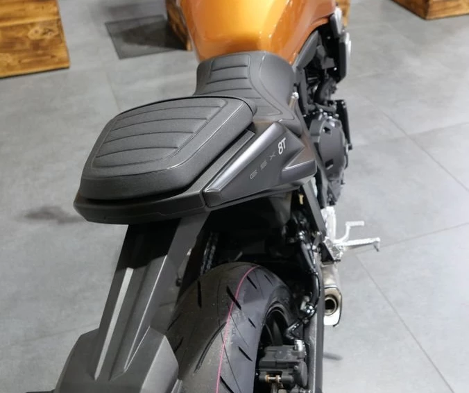 Angebot Suzuki GSX-8T Bild 8: Angebot Suzuki GSX-8T