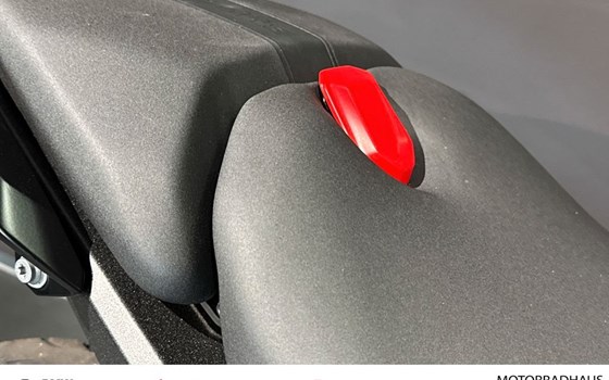 Gebrauchtmotorrad BMW R 1300 R - Bild 11