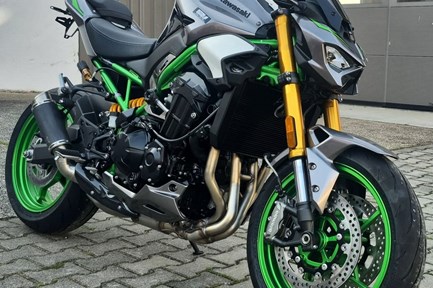 Kawasaki Z900 SE