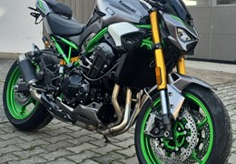 Neumotorrad Kawasaki Z900 SE