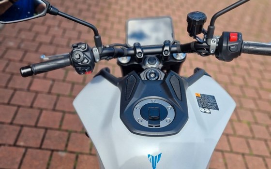 Gebrauchtmotorrad Yamaha MT-09 - Bild 9