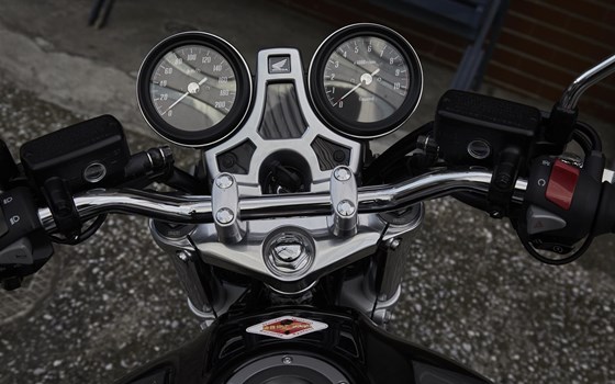 Gebrauchtmotorrad Honda CB1100 RS - Bild 25