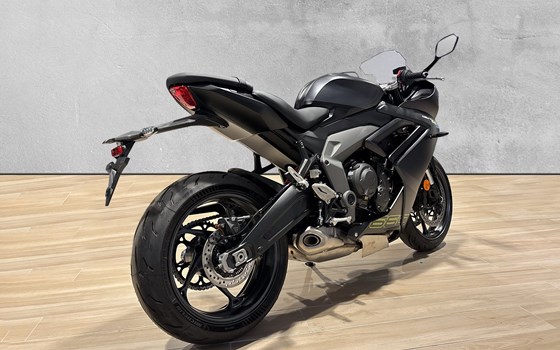 Neufahrzeug Triumph Daytona 660 - Bild 3